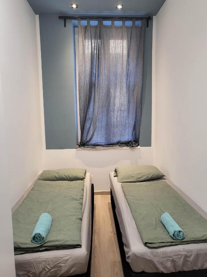 Roland Apartment Downtown - Korut بودابست المظهر الخارجي الصورة
