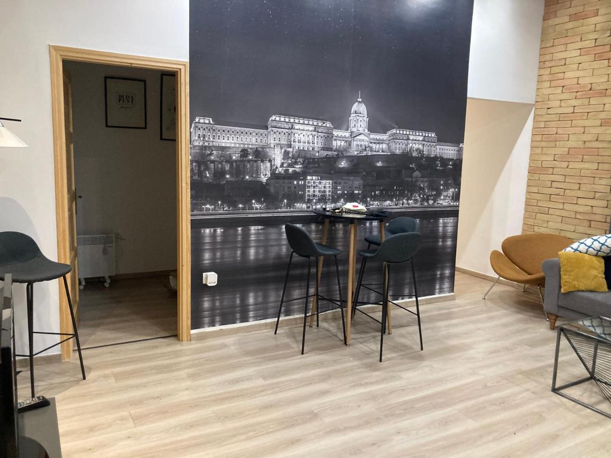 Roland Apartment Downtown - Korut بودابست المظهر الخارجي الصورة
