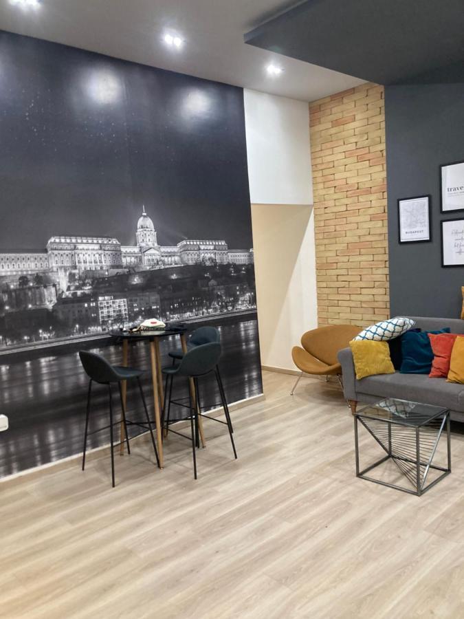 Roland Apartment Downtown - Korut بودابست المظهر الخارجي الصورة