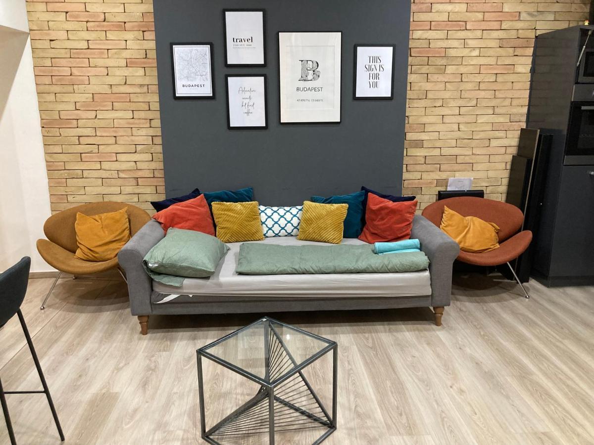 Roland Apartment Downtown - Korut بودابست المظهر الخارجي الصورة