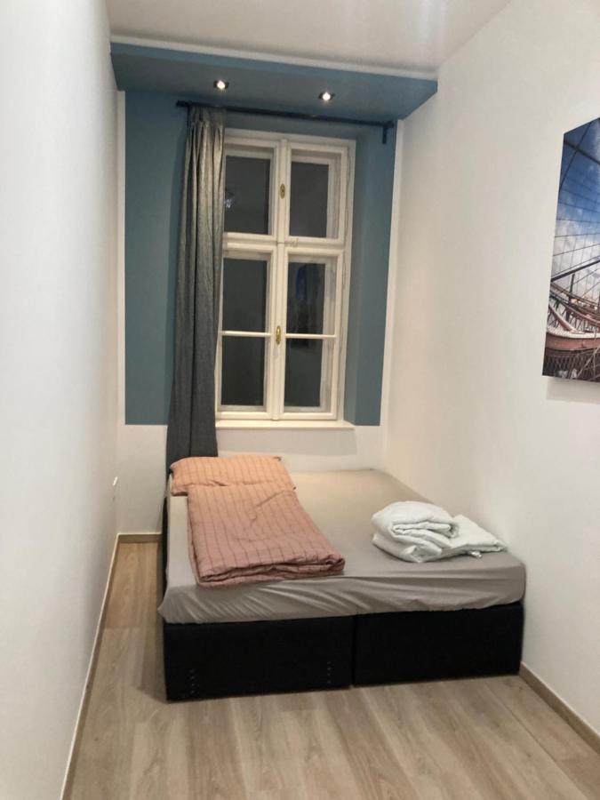 Roland Apartment Downtown - Korut بودابست المظهر الخارجي الصورة